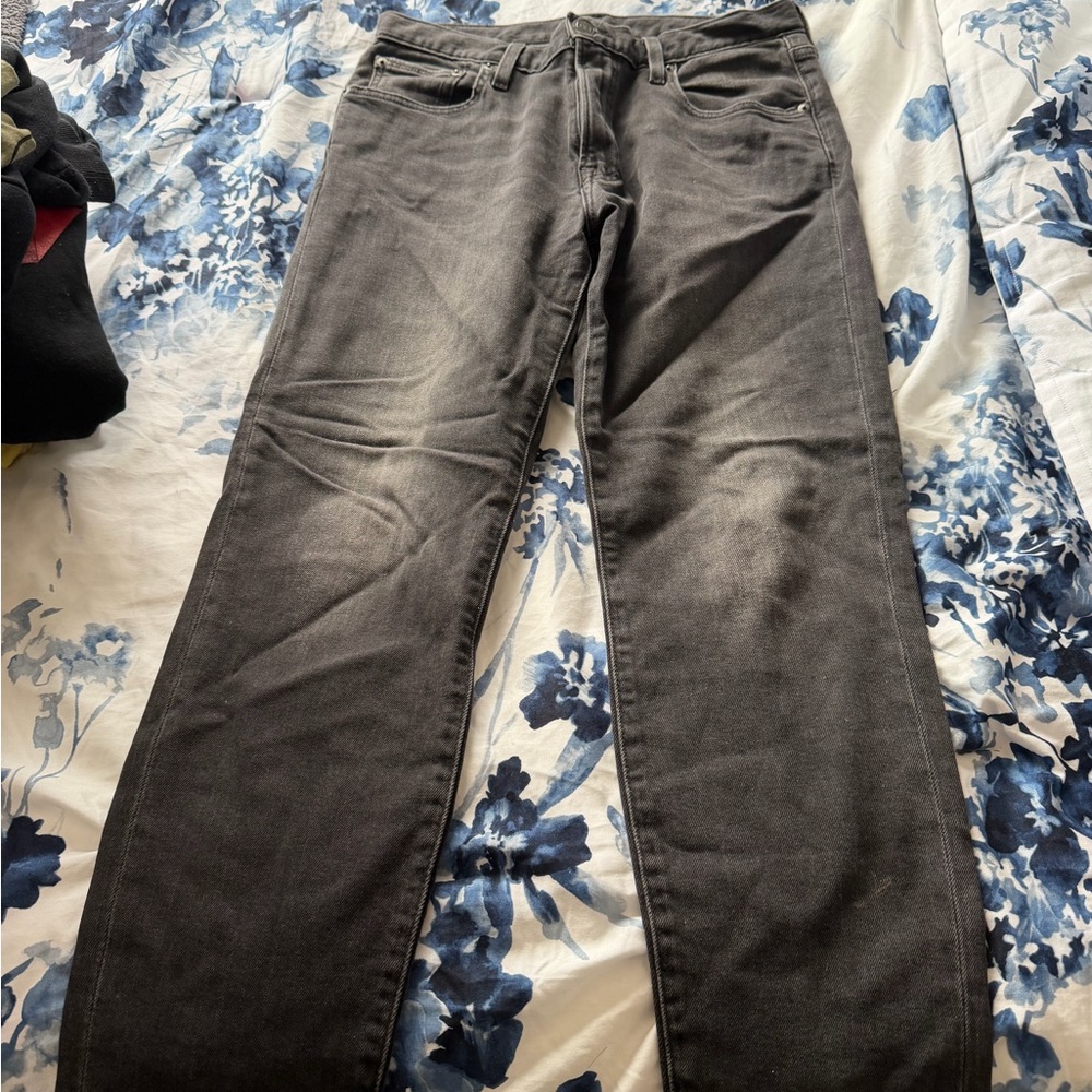 Frye women’s Black Slim Straight Jeans